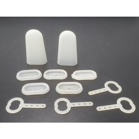 Vtg Tupperware Ice Tups Replacement Extras Popsicle Molds w Lids Sticks - Picture 1 of 3